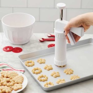 COOKIE PRESS & TOOLS FOR SWEETS